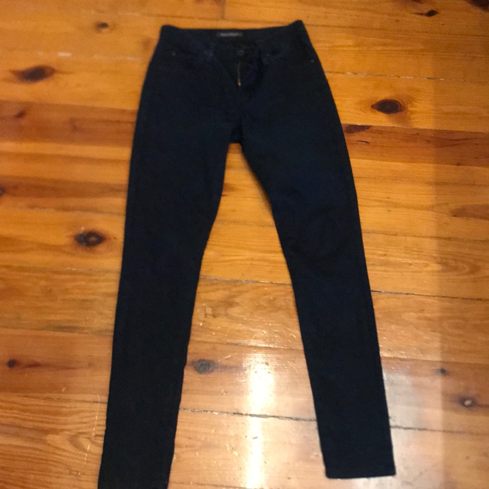James Jeans! Black denim with gold shimmer detail